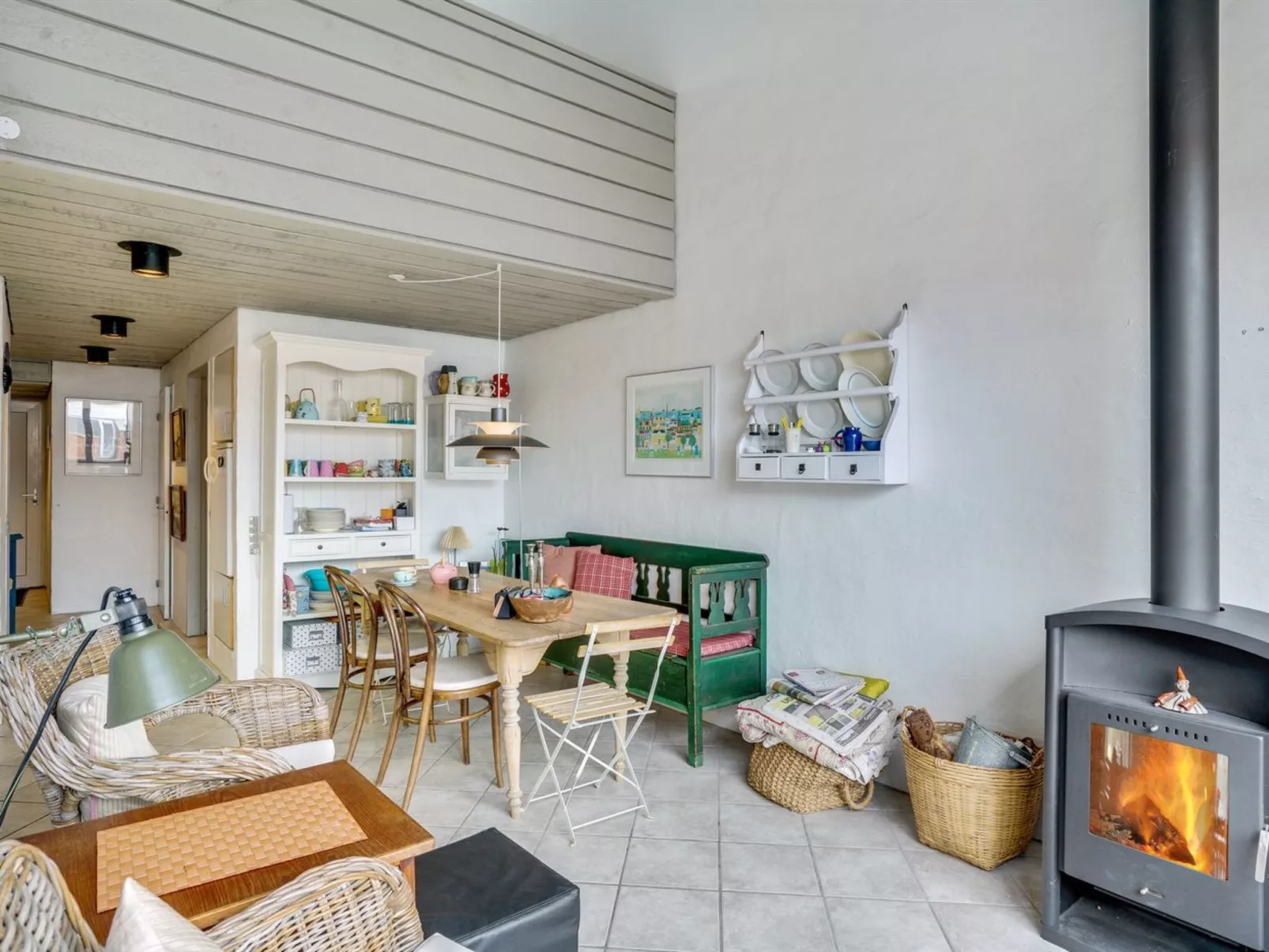 "Ulpu" - 500m from the sea-Binnen