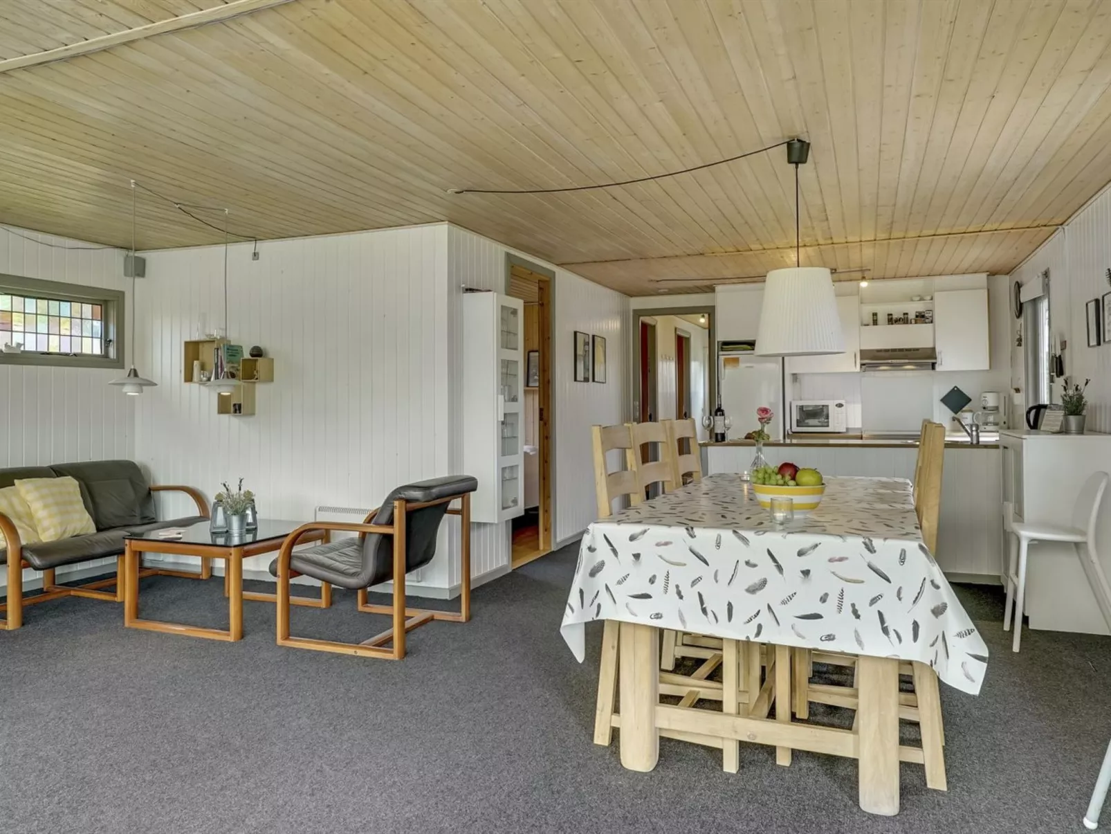 "Tarja" - 150m from the sea-Binnen