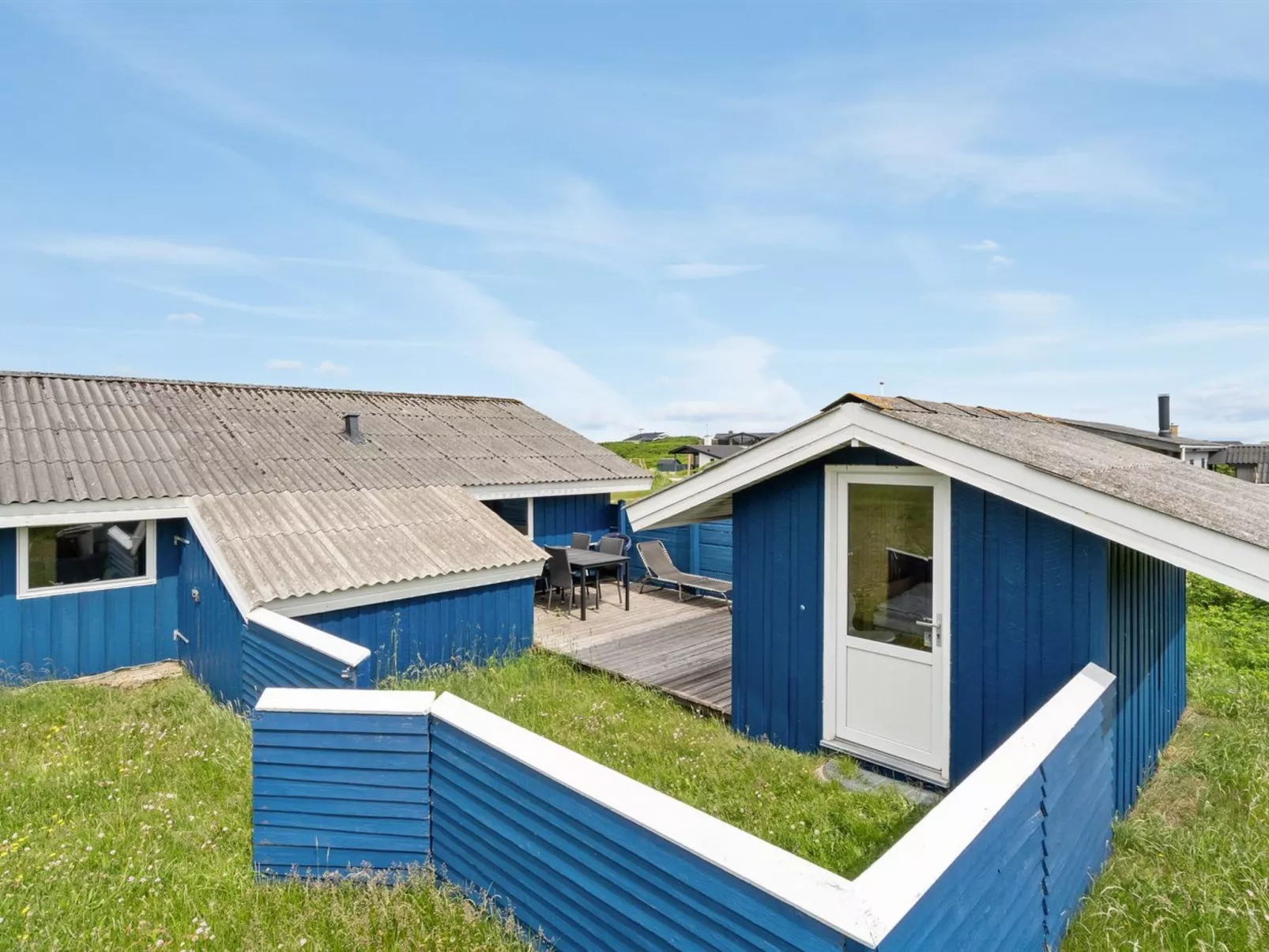 "Joern" - 300m from the sea-Buiten