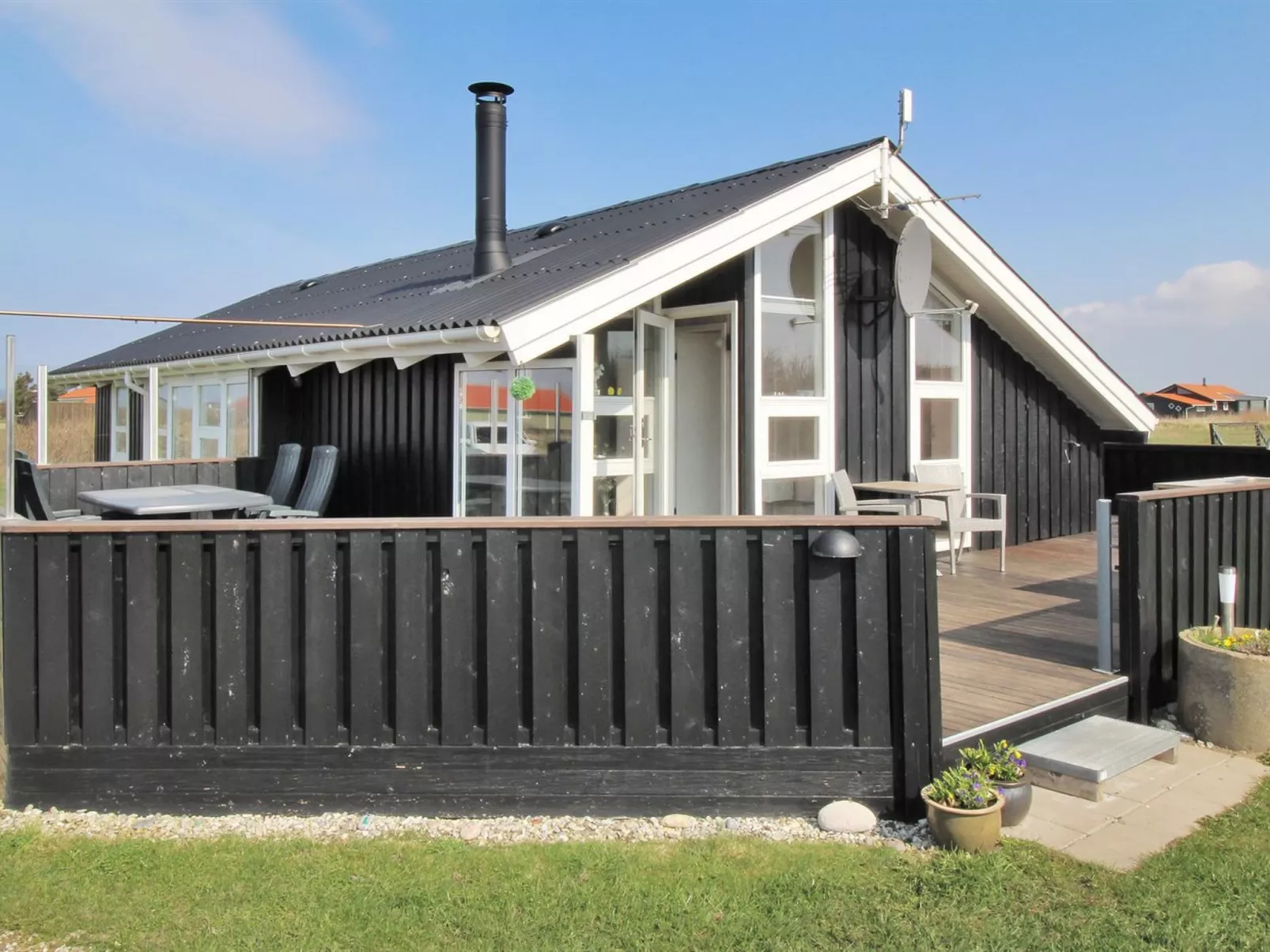 "Sina" - 300m from the sea-Buiten