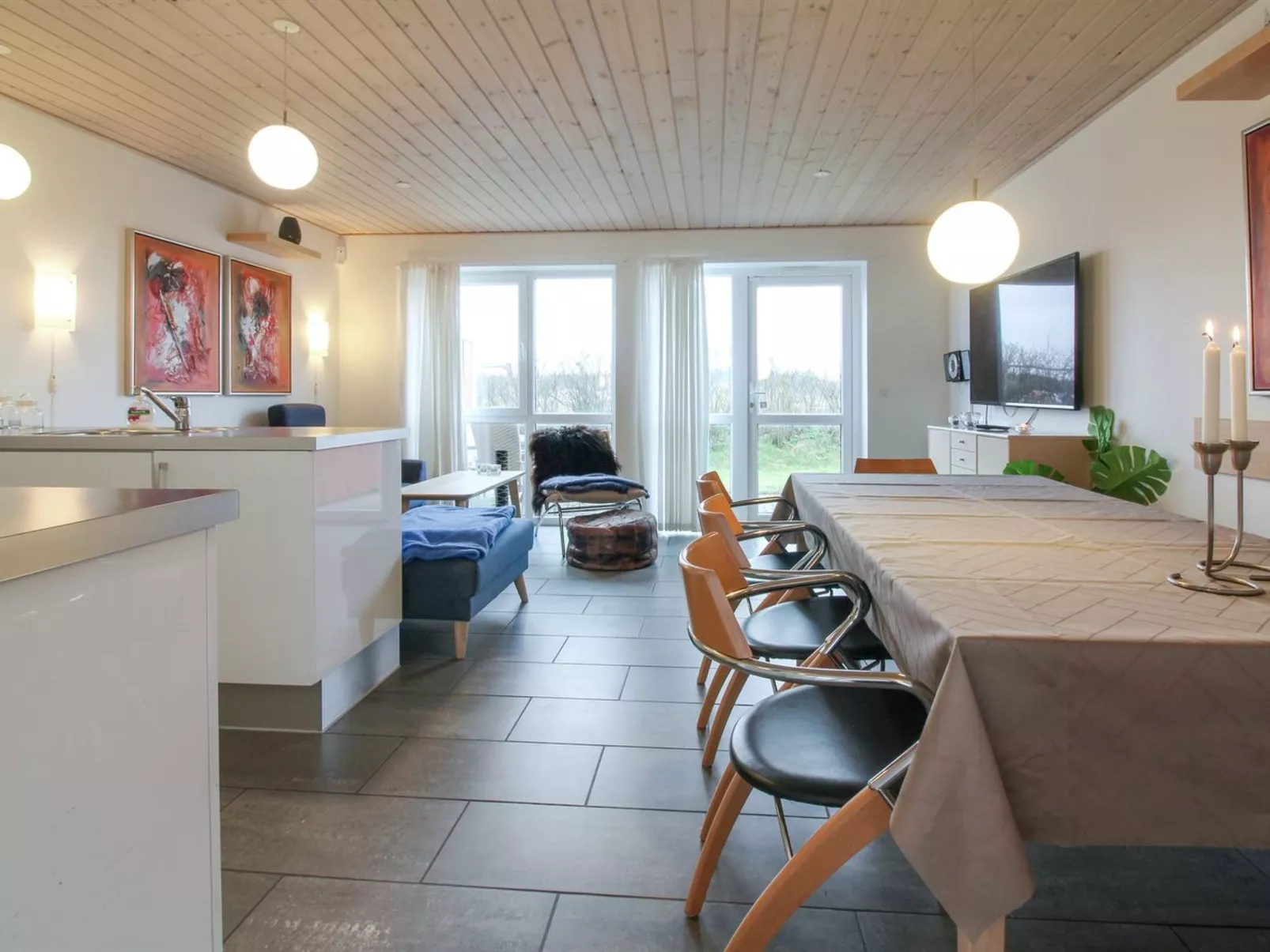 "Hariett" - 900m from the sea-Binnen