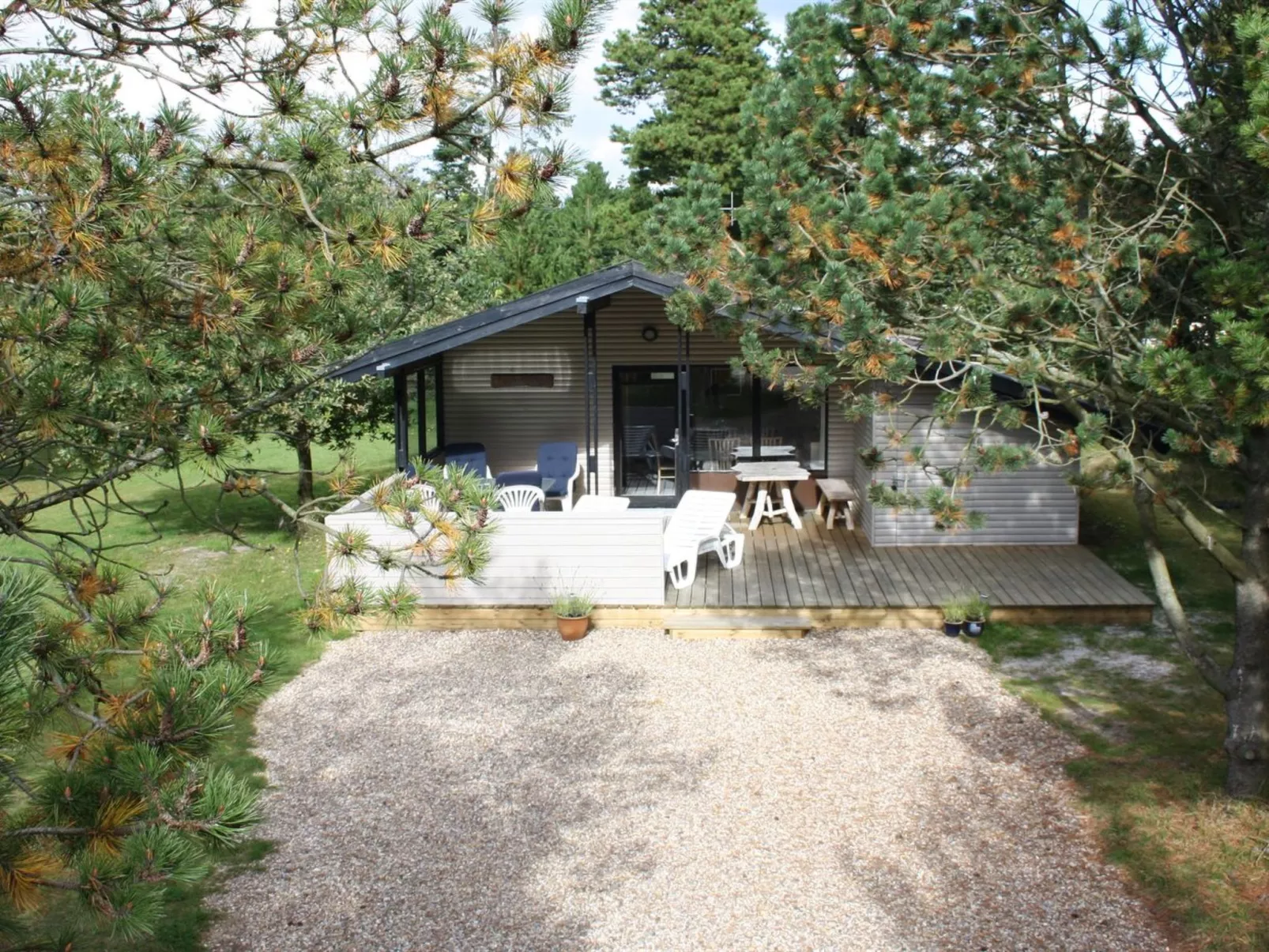 "Borghild" - 1.5km from the sea-Buiten