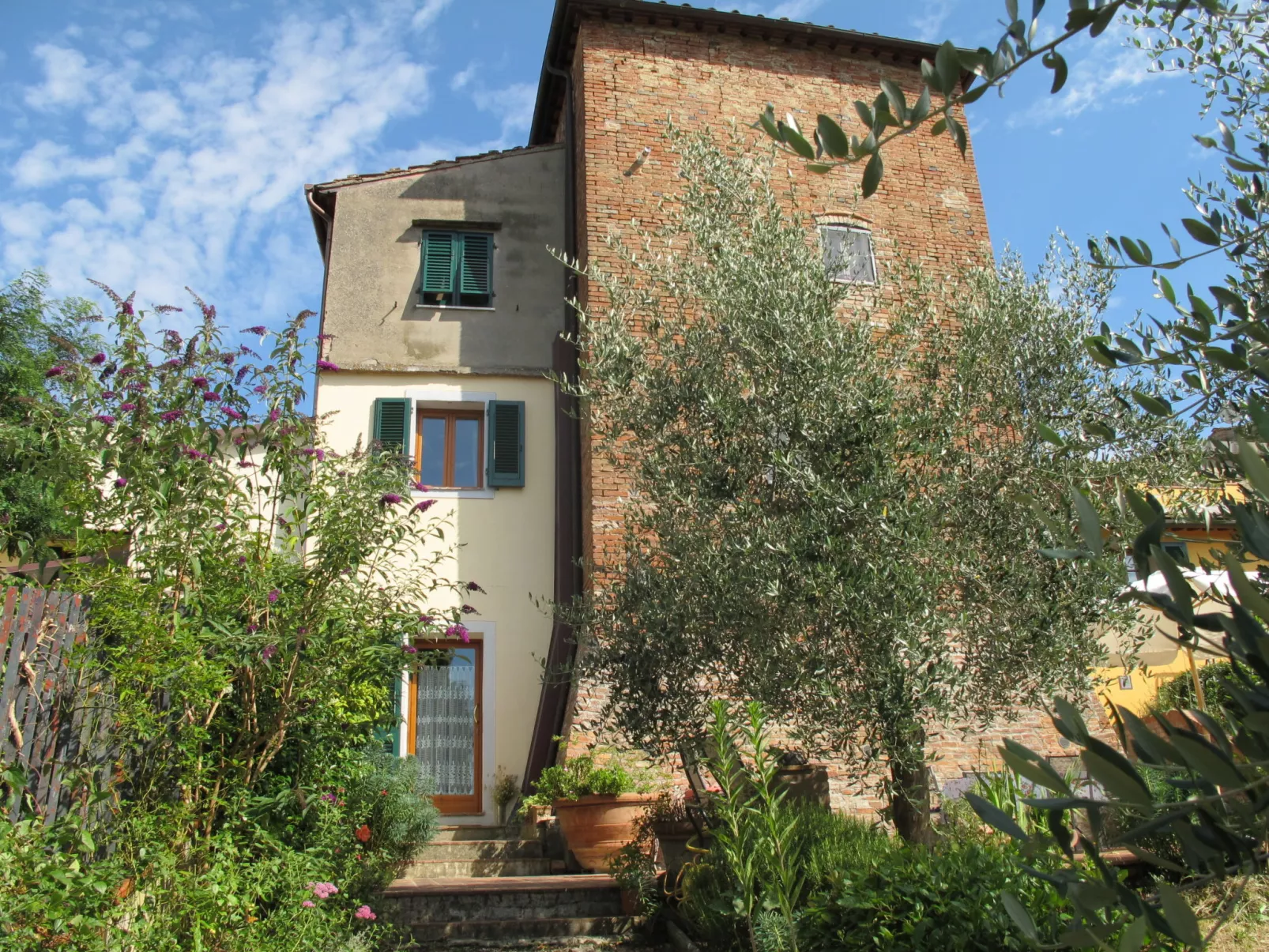 Torre di Meo-Buiten