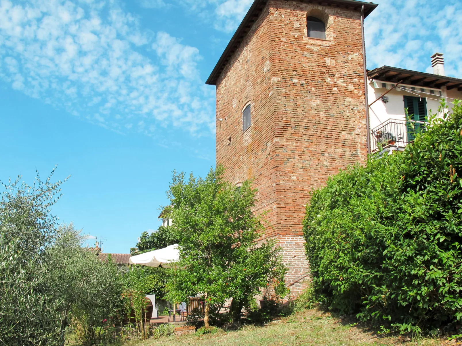 Torre di Meo-Buiten