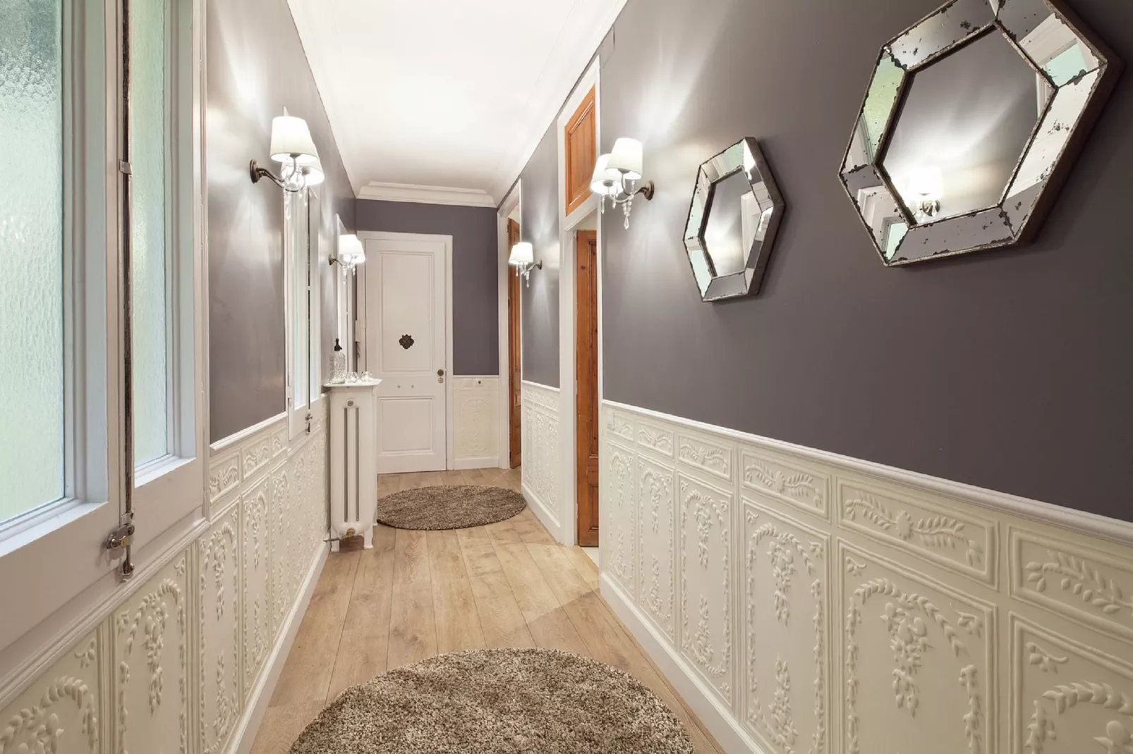 Catalunya Palace Apartment-Overloop