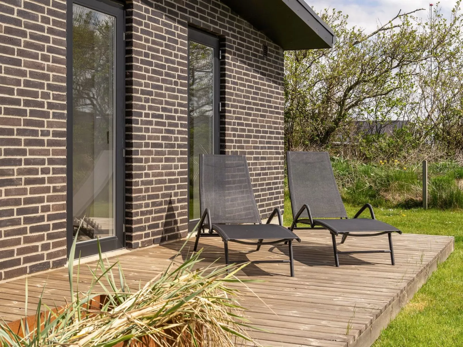 "Dietke" - 650m from the sea-Buiten