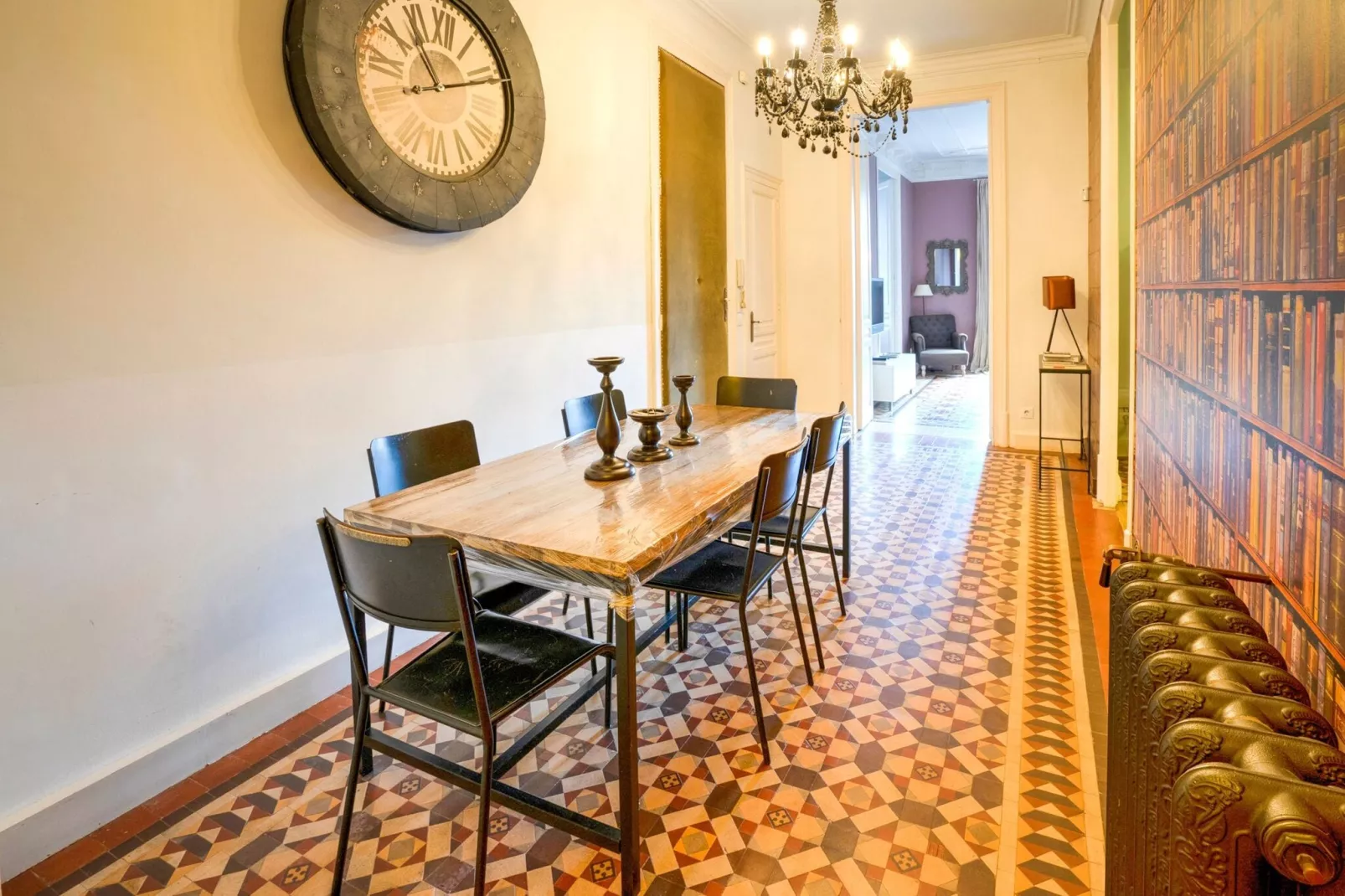 Ramblas Luxury Apartment-Eetkamer