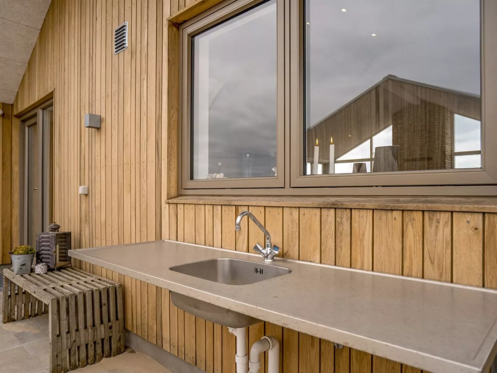 "Friede" - 100m from the sea-Binnen