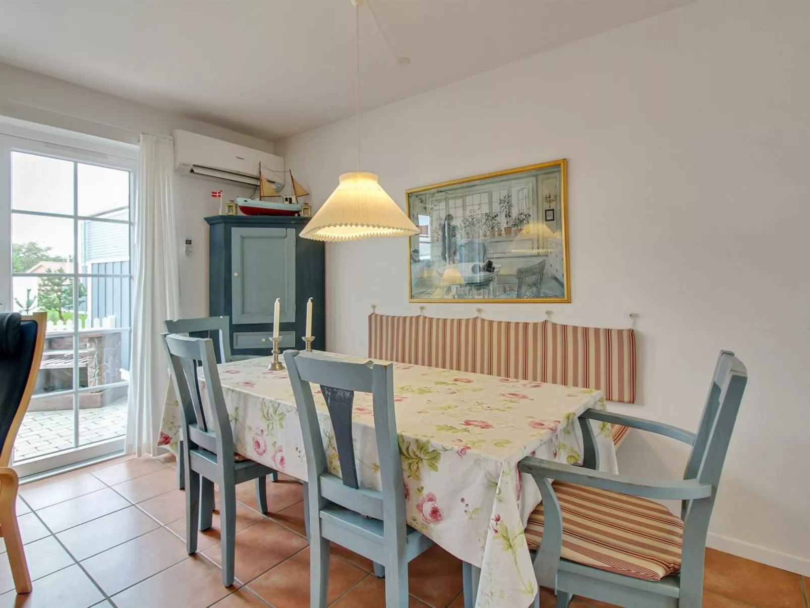 "Sote" - 1.2km from the sea-Binnen