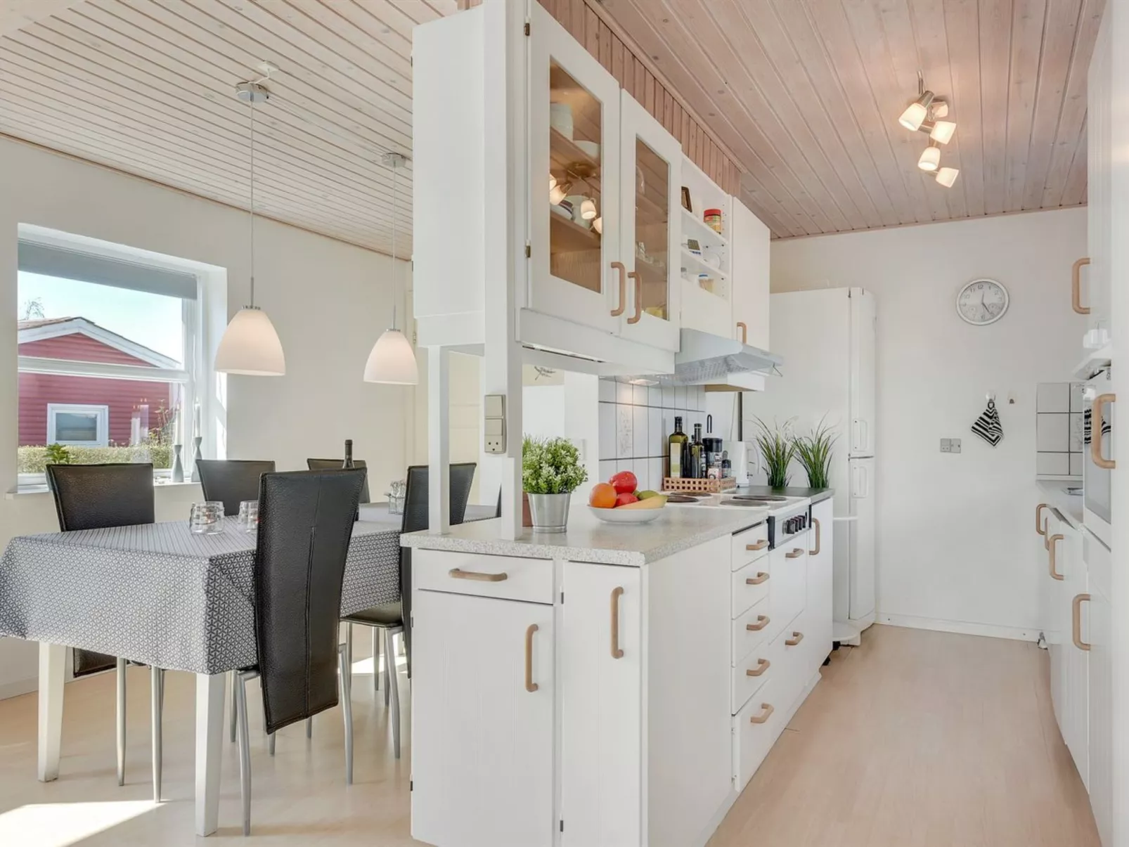 "Skak" - 100m from the sea-Binnen