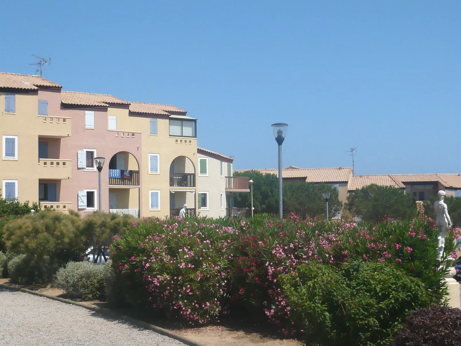 Les Terrasses de la Méditérranée-Buiten