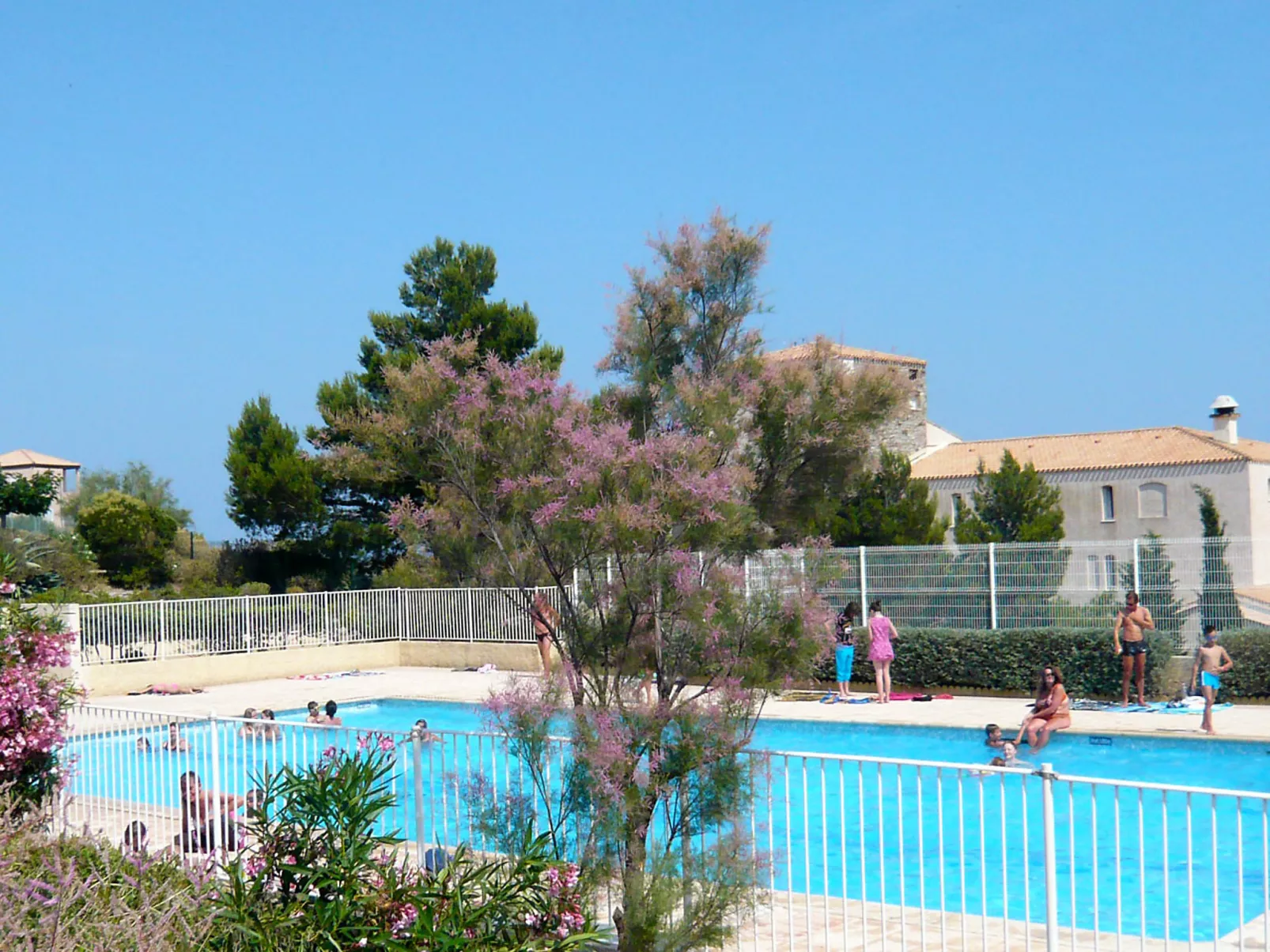 Les Terrasses de la Méditérranée-Buiten