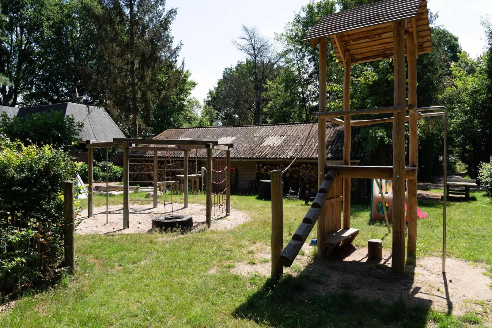 Bungalow Robertsoord 4-Tuinen zomer