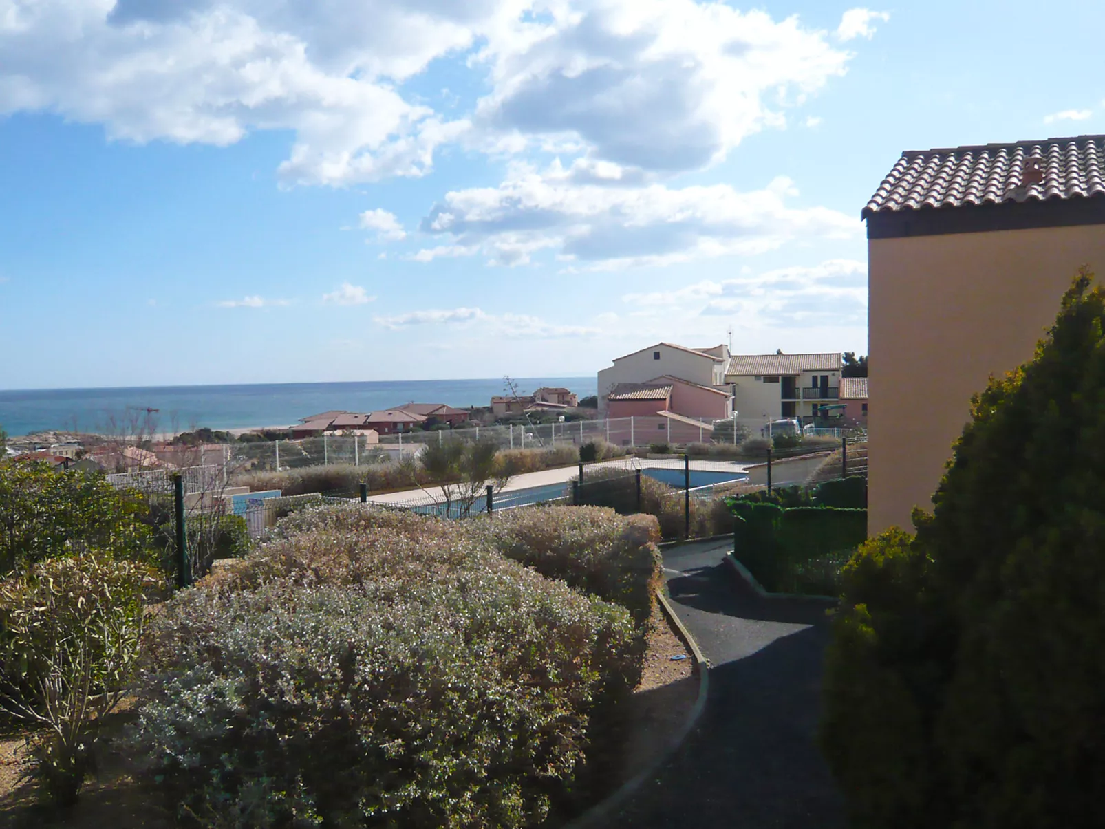 Les Terrasses de la Méditérranée-Buiten