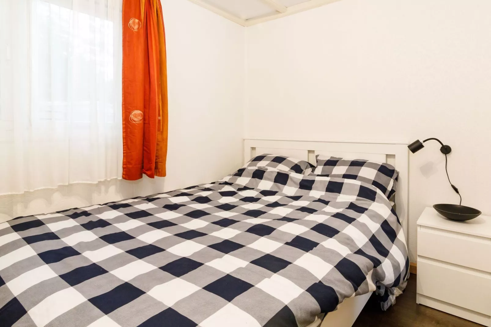 Genieten in Lathum-Slaapkamer