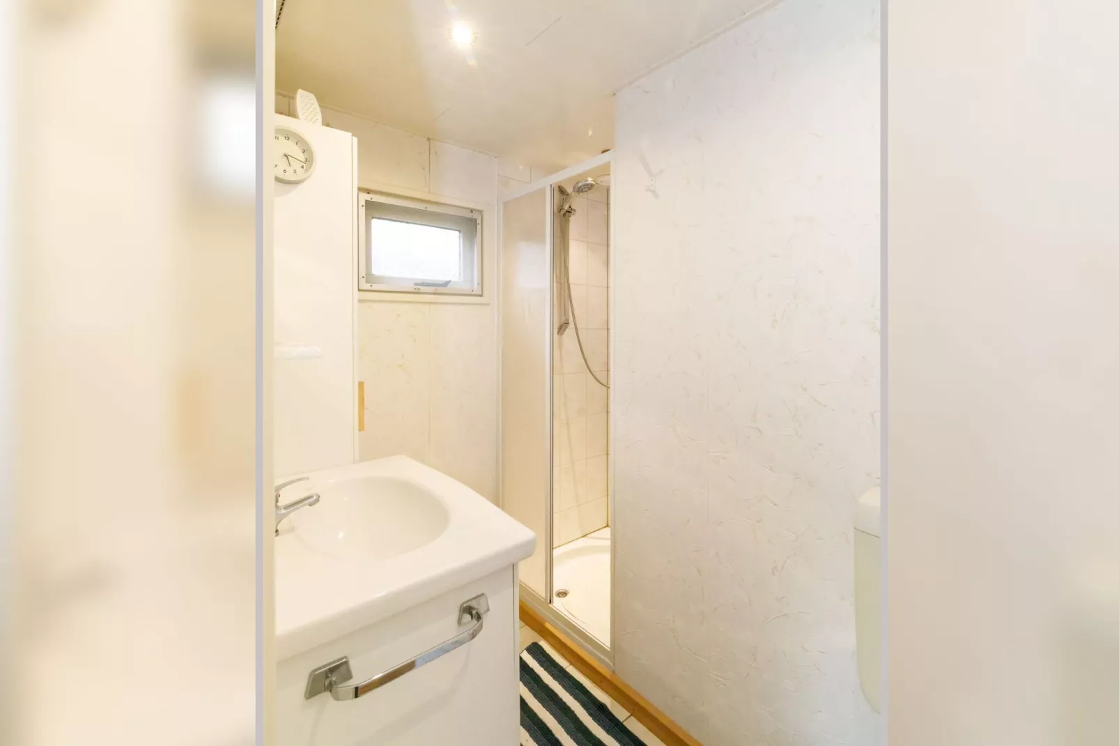 Genieten in Lathum-Badkamer