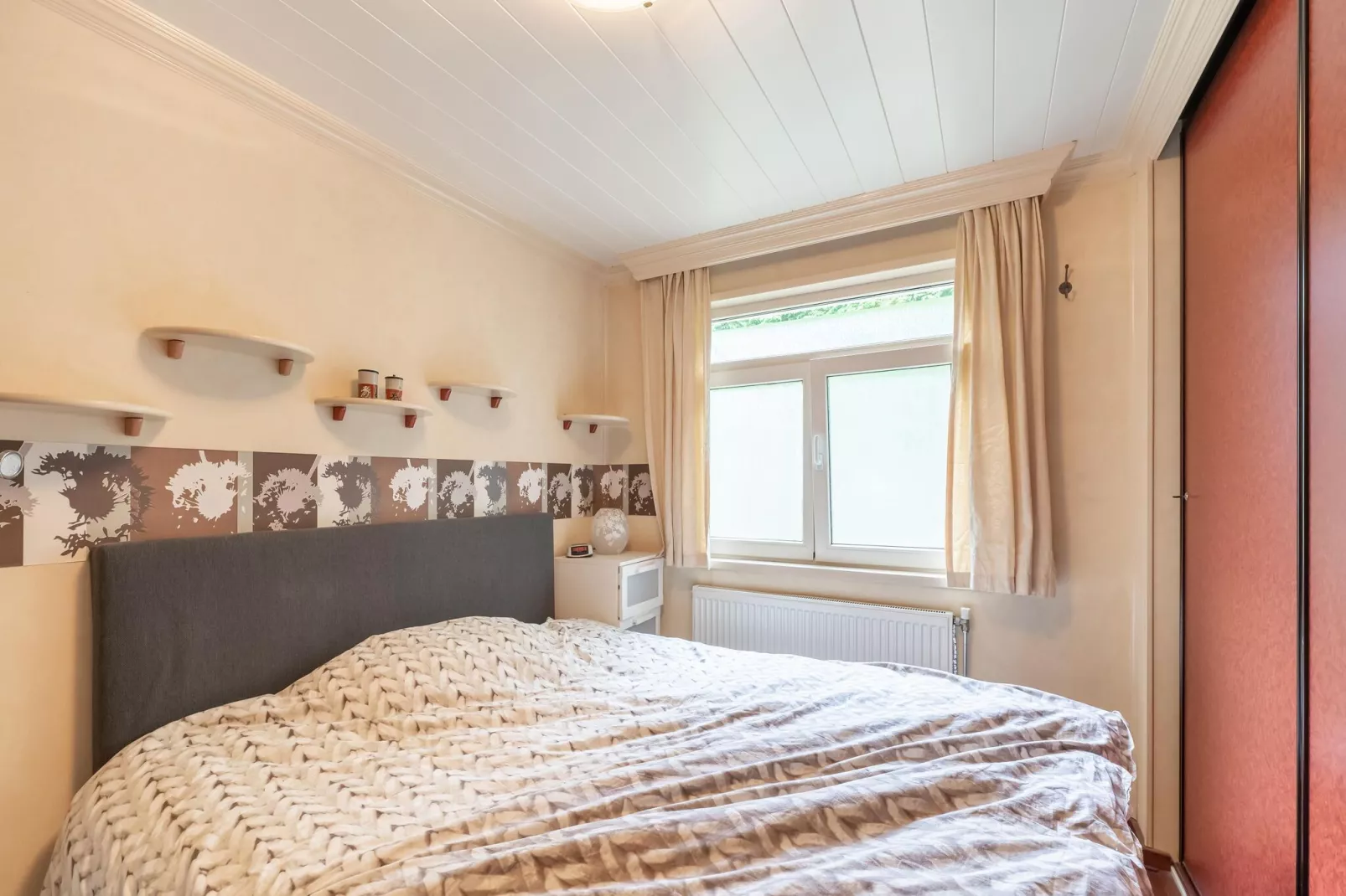 Villa Oosterhout-Slaapkamer