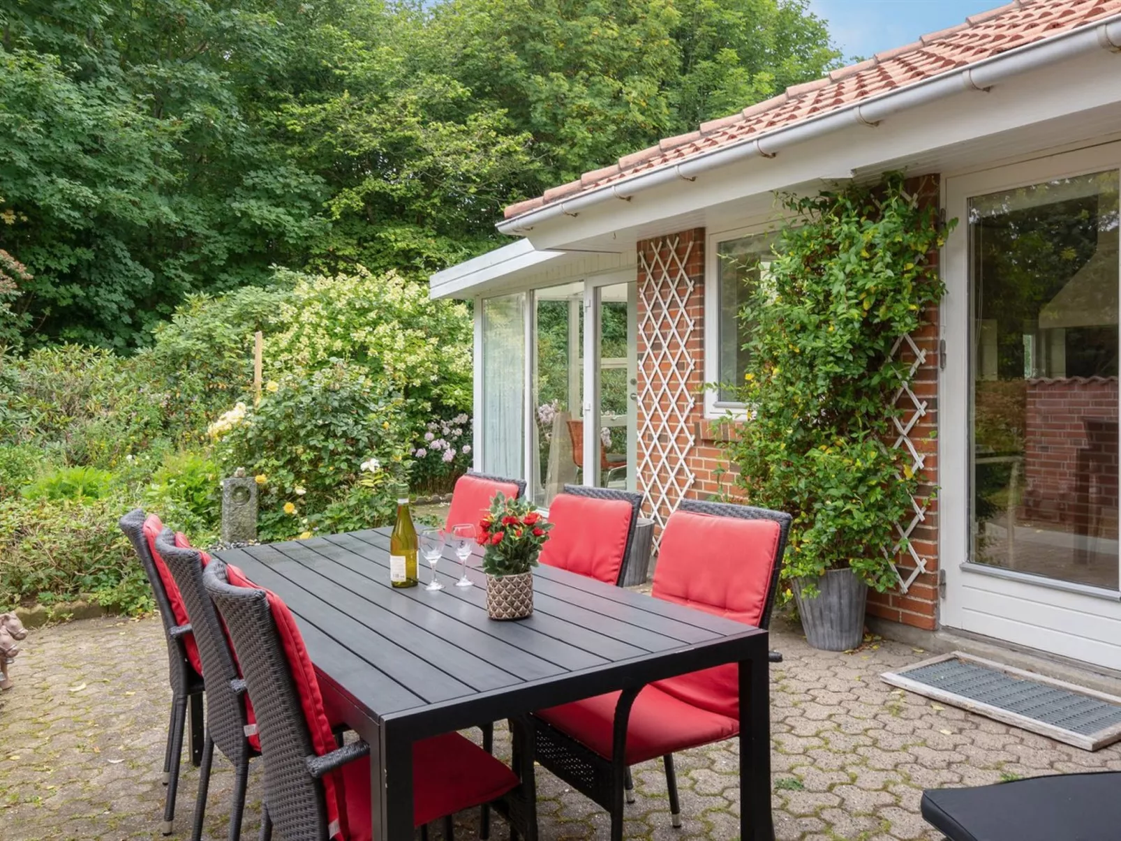 "Maksimilian" - 1.5km from the sea-Buiten