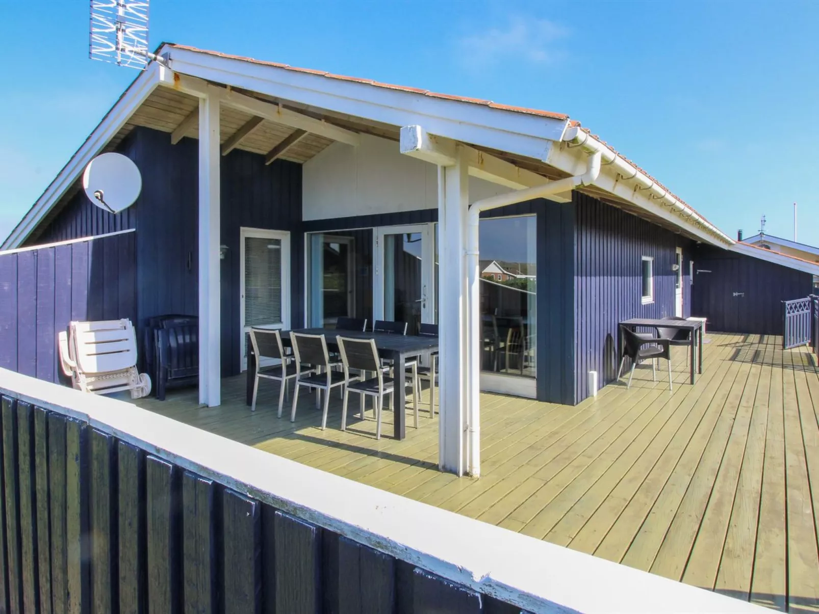 "Odmar" - 300m from the sea-Binnen