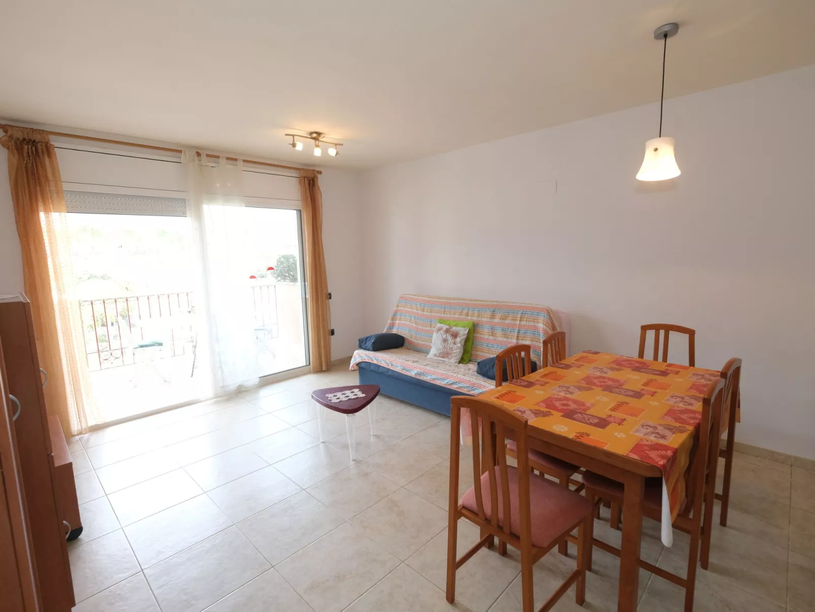 Apartamentos Golden Beach-Binnen