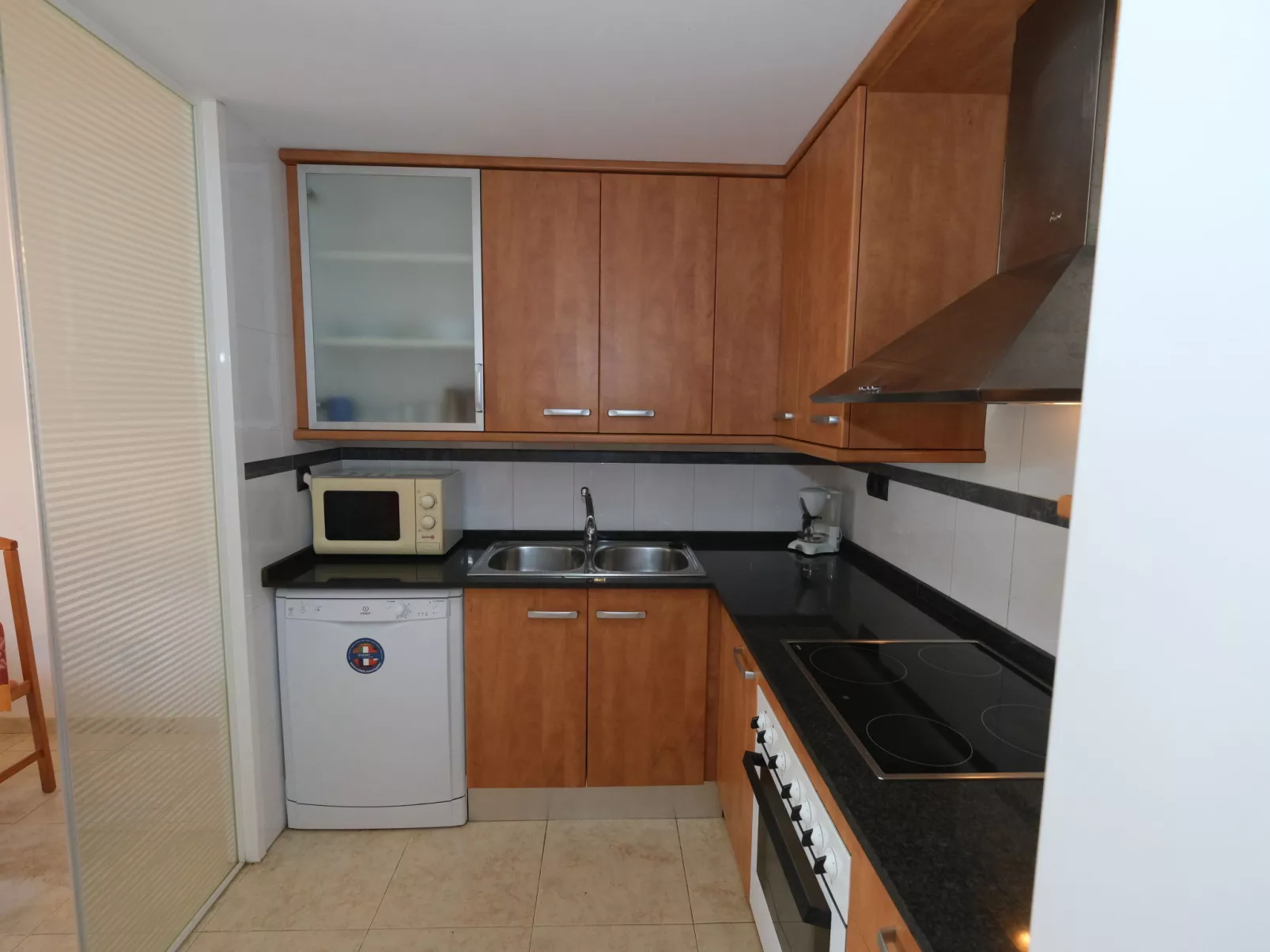 Apartamentos Golden Beach-Binnen