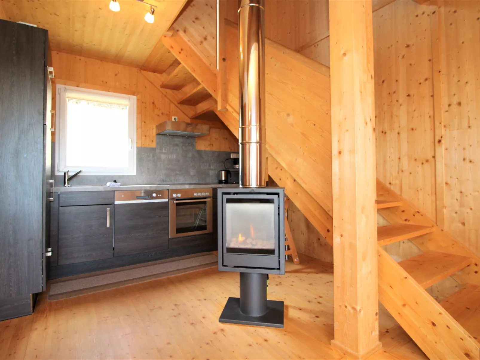 Firewater-Hütte-Binnen