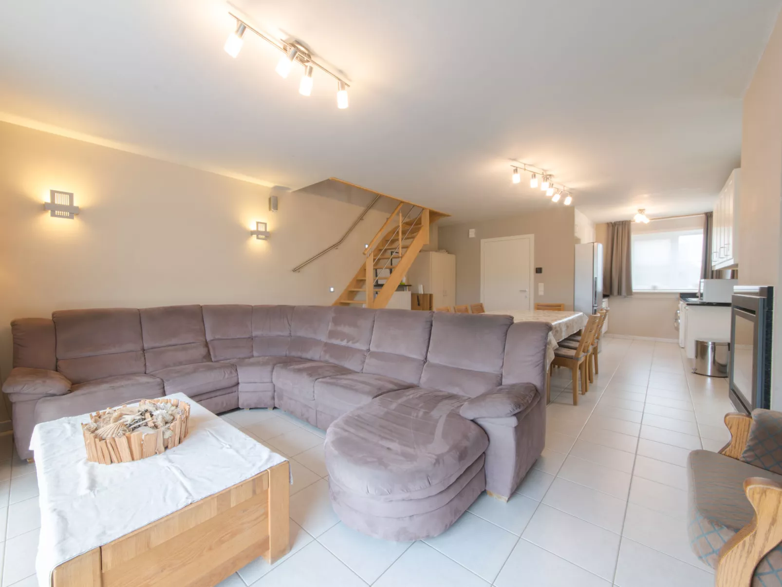 Boonenhove nr.57 with parking-Binnen
