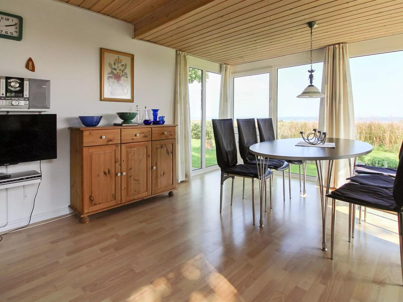 "Isalie" - 200m from the sea-Binnen