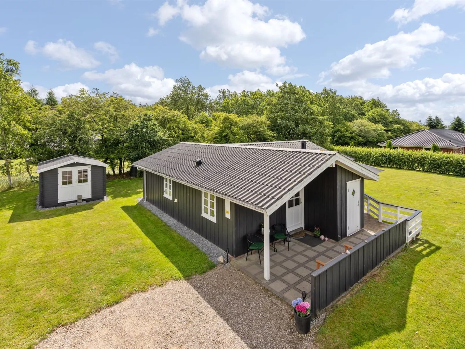 "Tolke" - 29km from the sea-Buiten