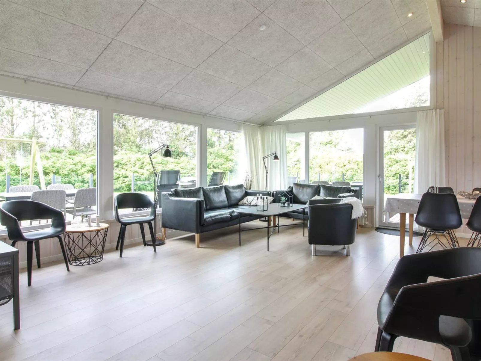 "Franke" - 1.1km from the sea-Binnen