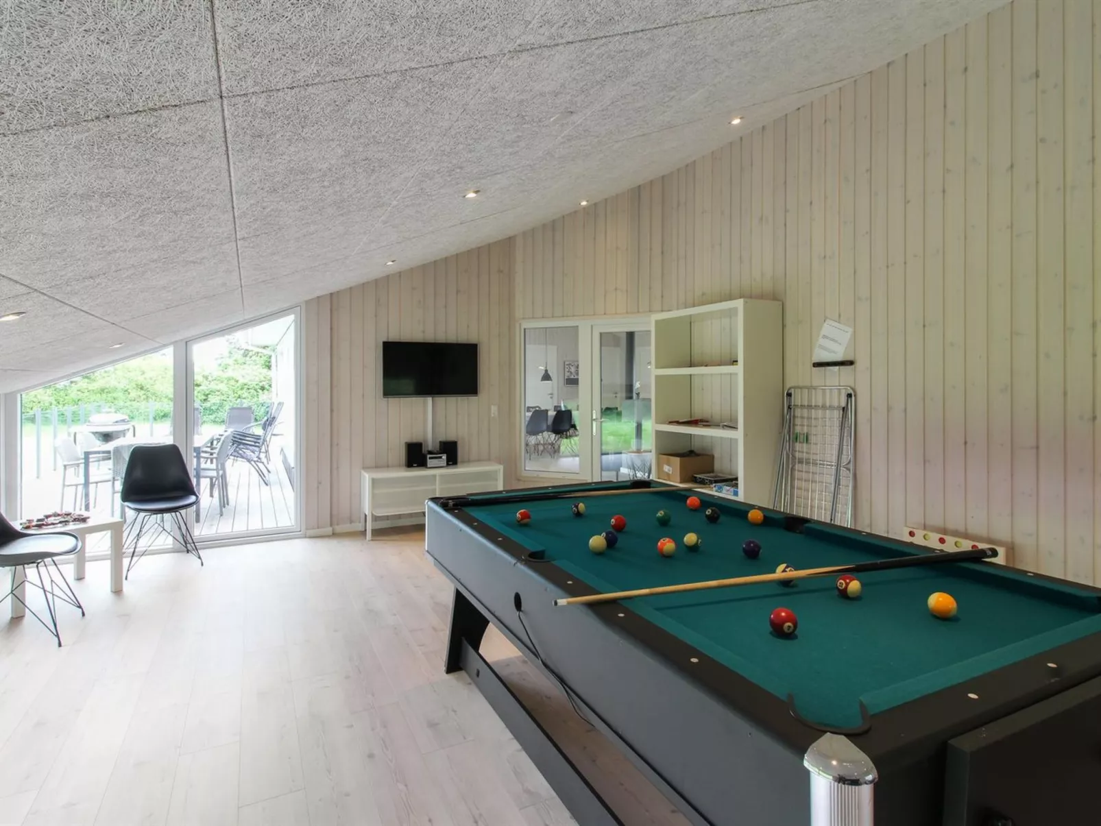 "Franke" - 1.1km from the sea-Binnen