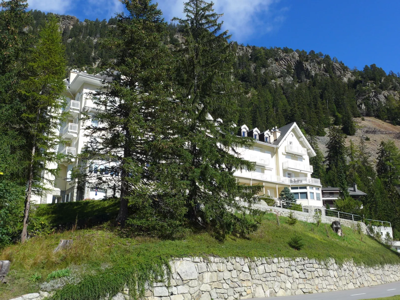 Alpes et Lac 28-Buiten