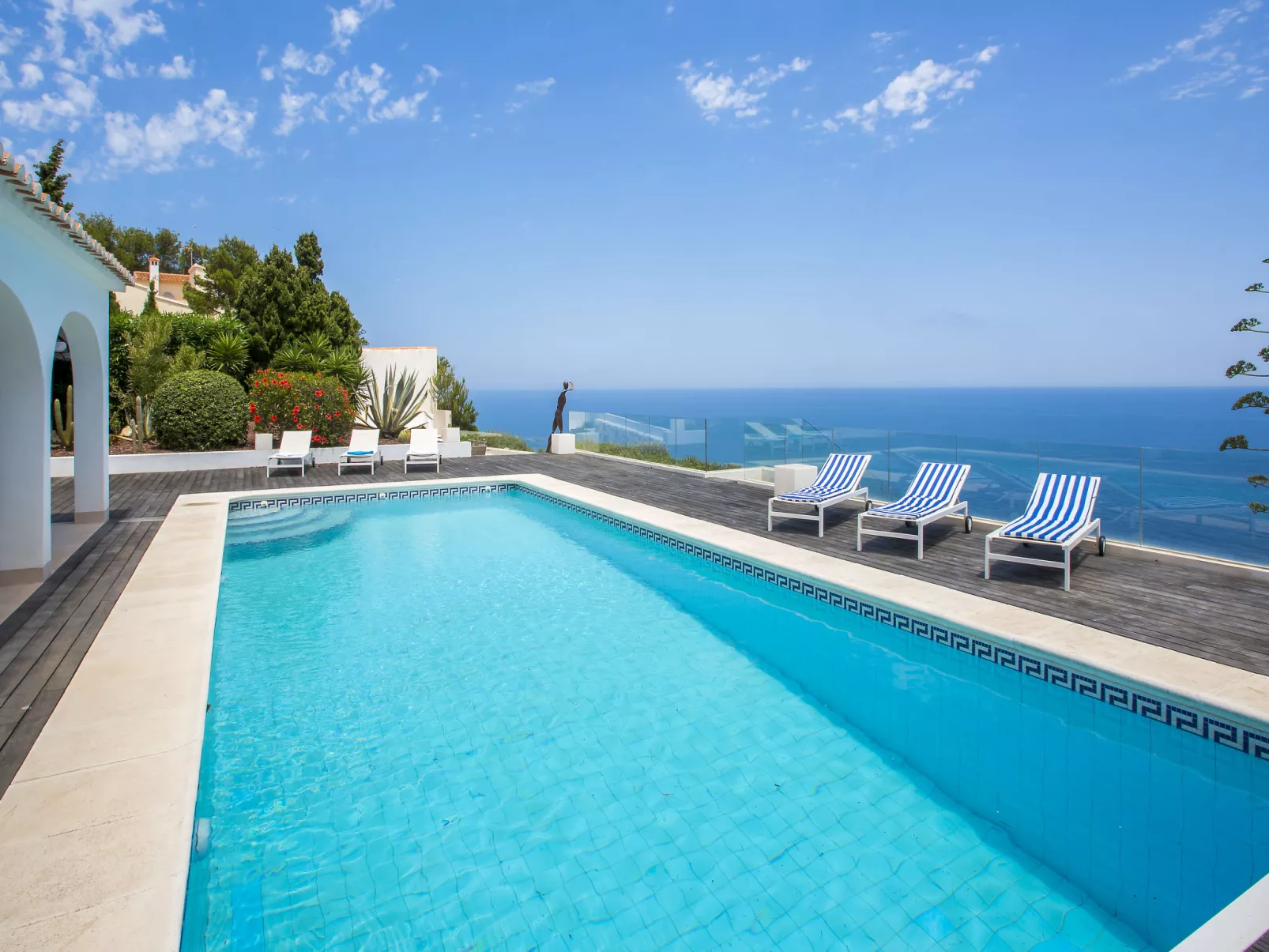 Villa Terrace sur Mer-Buiten