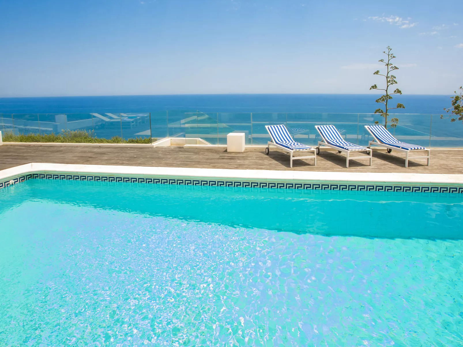 Villa Terrace sur Mer-Buiten
