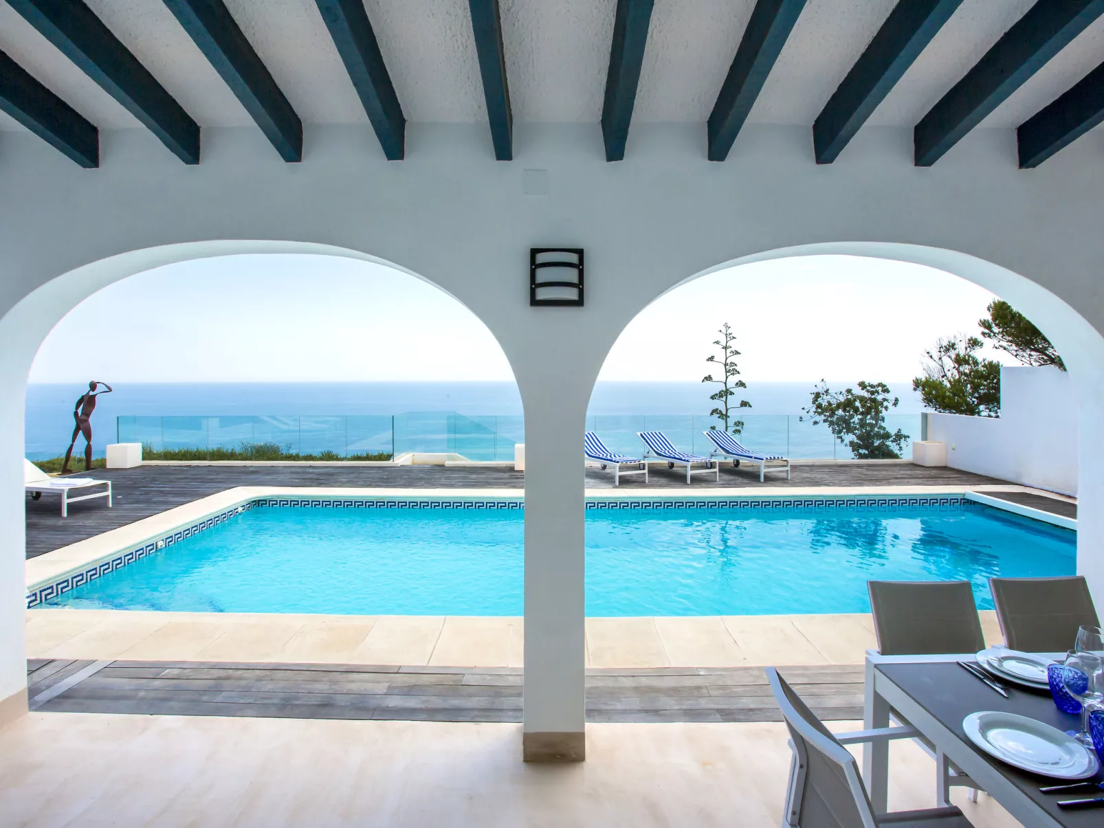 Villa Terrace sur Mer-Buiten