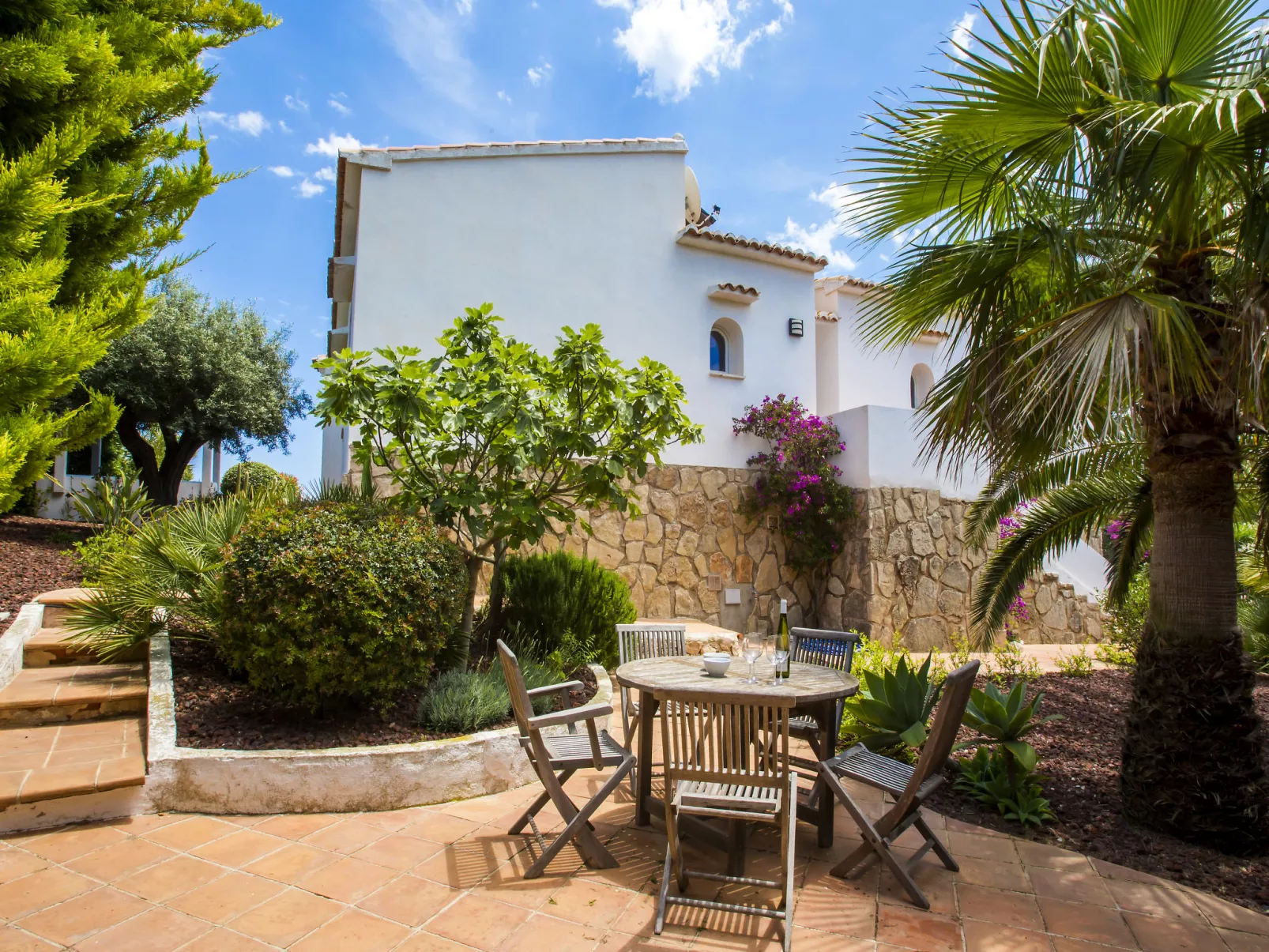 Terrasse sur la Mer-Buiten