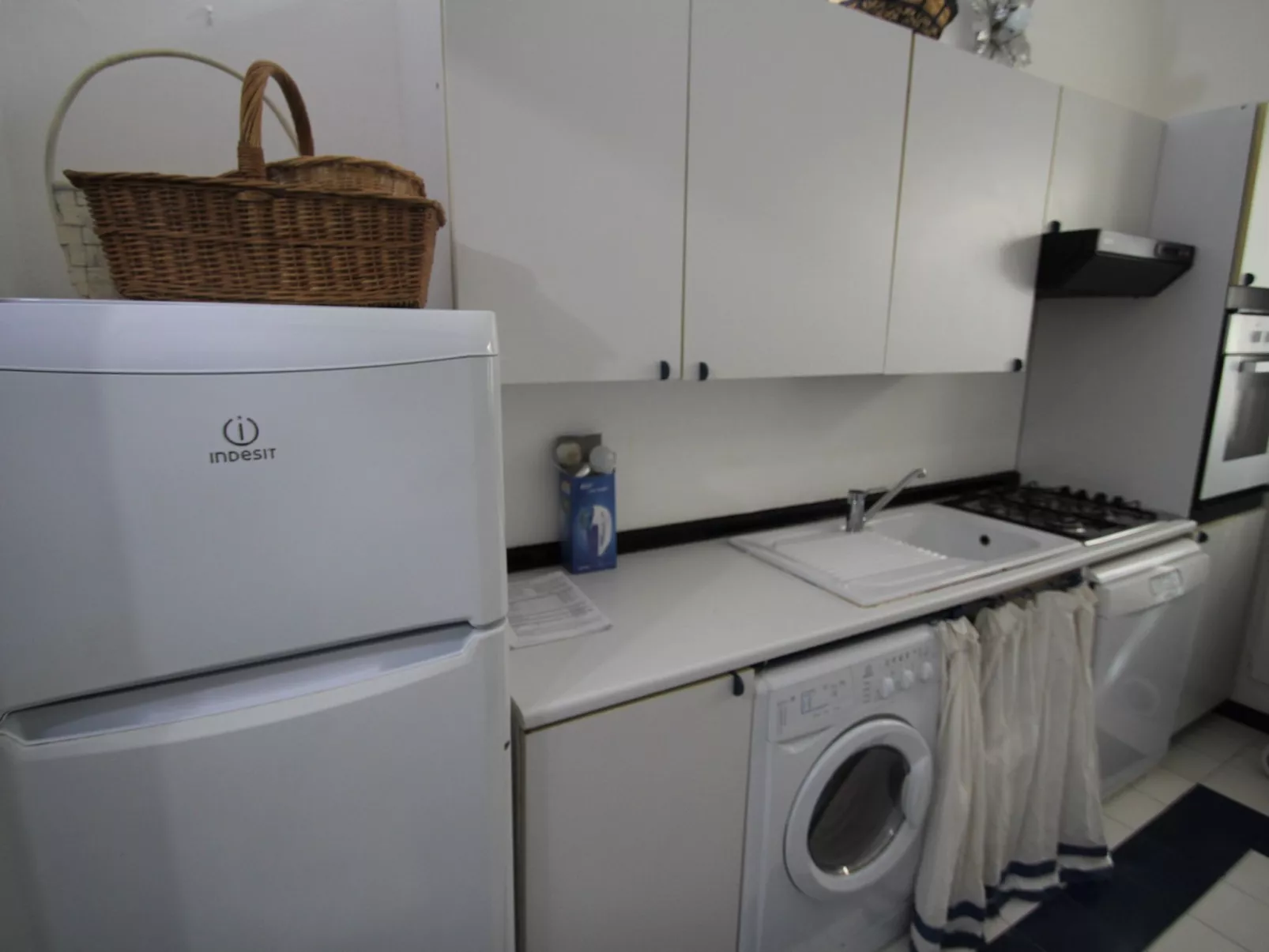 Apt 3-Binnen