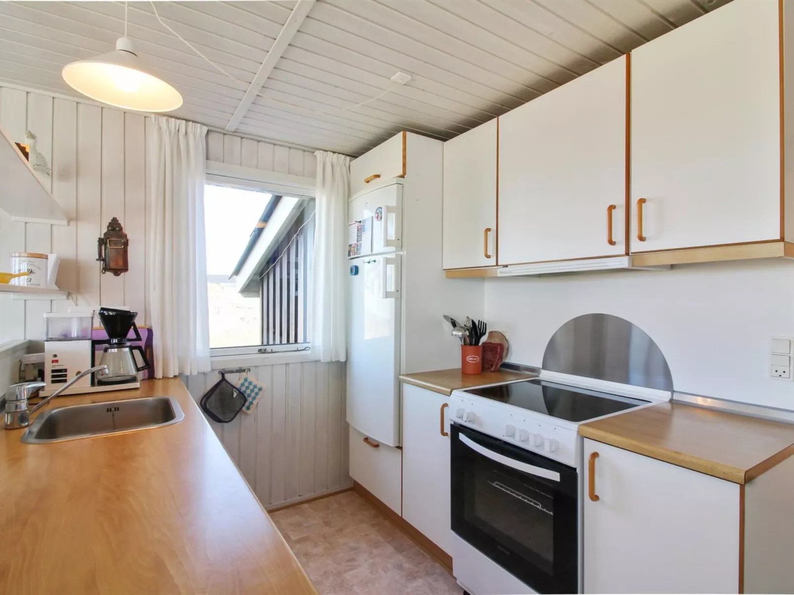 "Steffenie" - 400m from the sea-Binnen