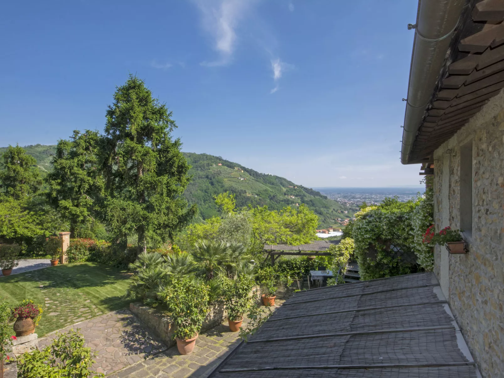 Santa Margherita-Buiten