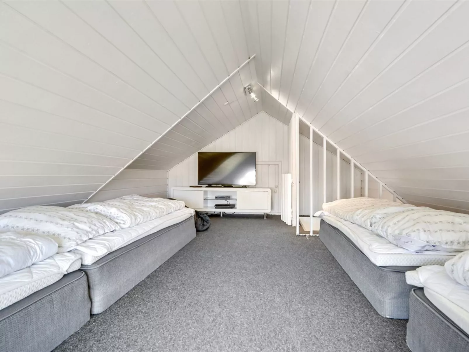 "Esad" - 1.2km from the sea in Western Jutland-Binnen