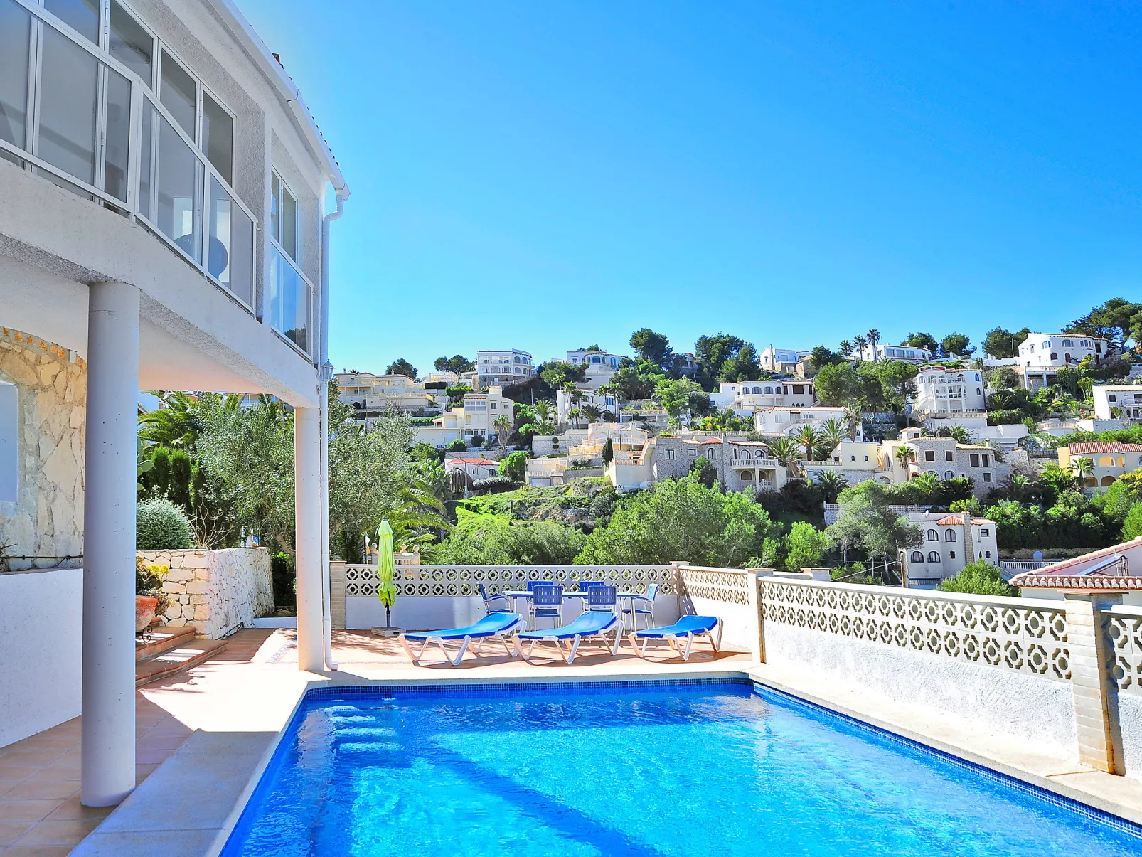 Balcon Al Mar-Buiten