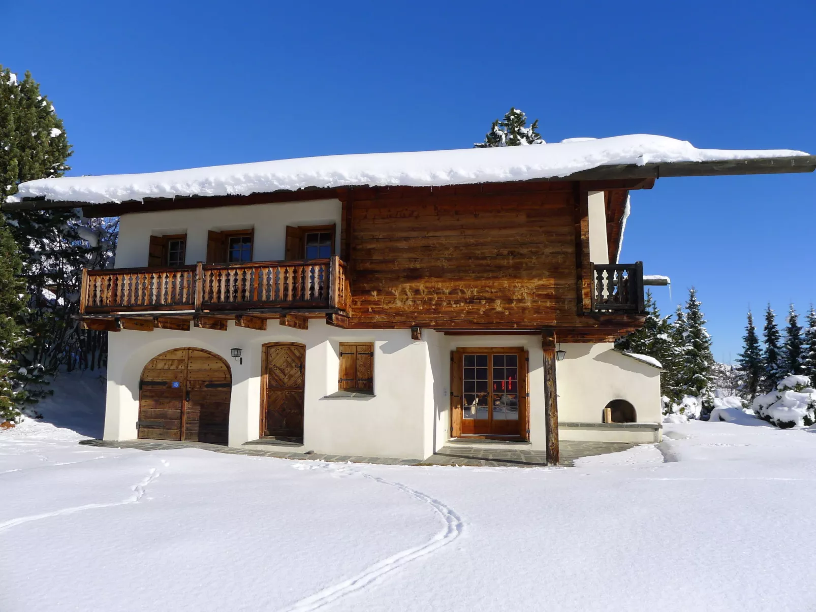 Casa Chistiala Dadens-Buiten