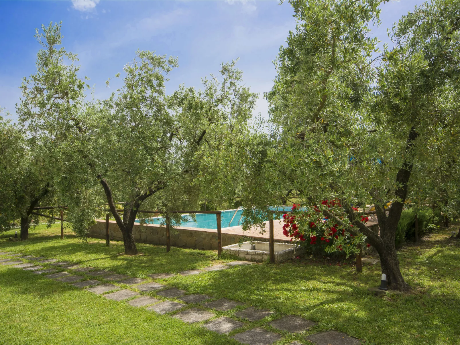 Oliveto-Buiten