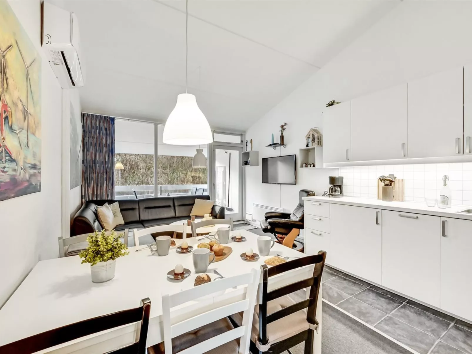 "Soffhie" - 250m from the sea-Binnen