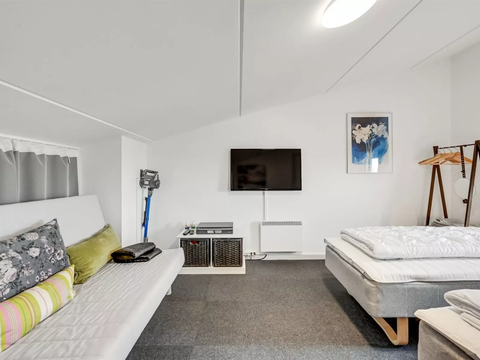 "Soffhie" - 250m from the sea-Binnen