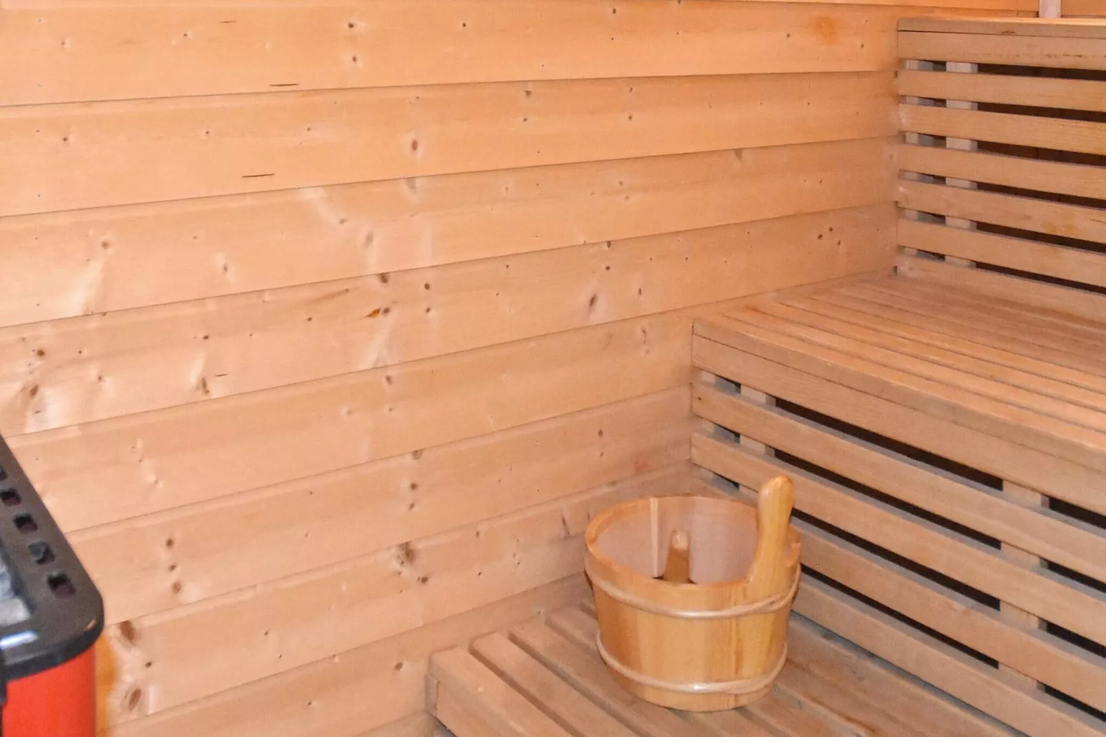 6 persoons vakantie huis in Bud-Sauna