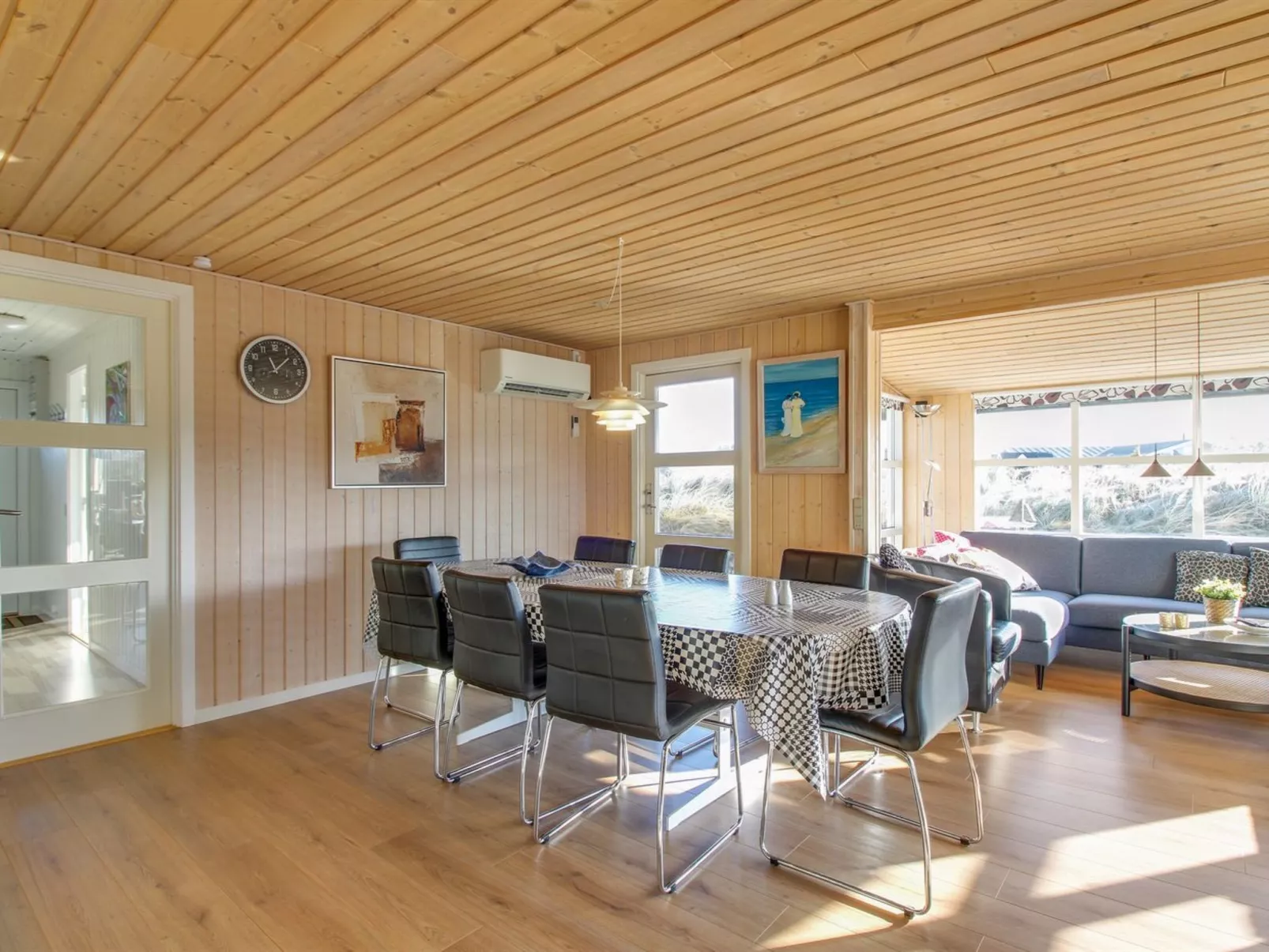 "Ottar" - 400m from the sea