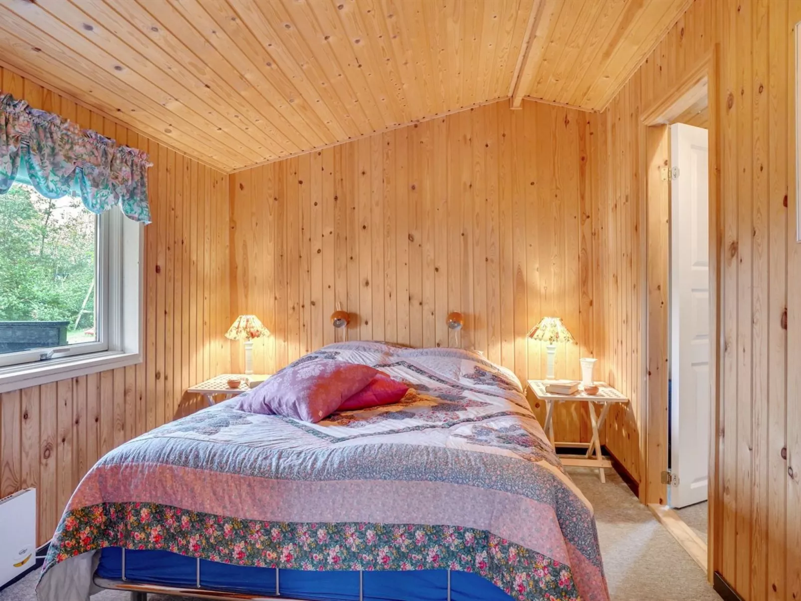 "Karelia" - 800m from the sea-Binnen