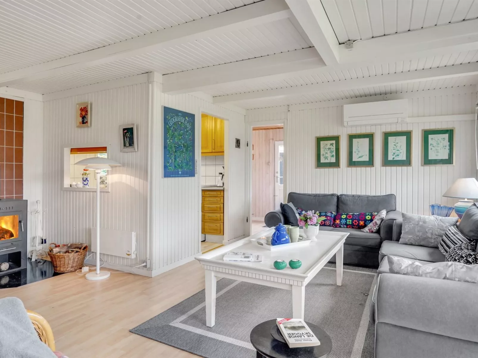 "Karelia" - 800m from the sea-Binnen