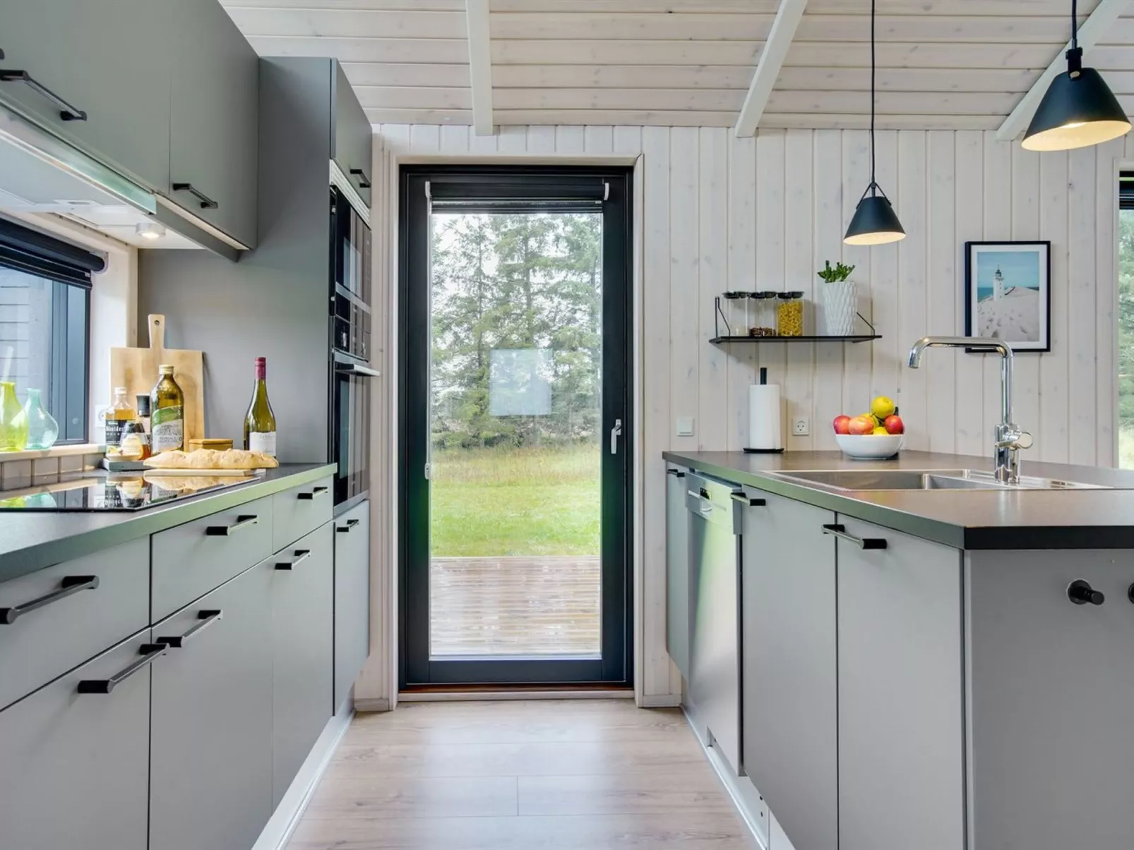 "Talitha" - 1.5km from the sea-Binnen